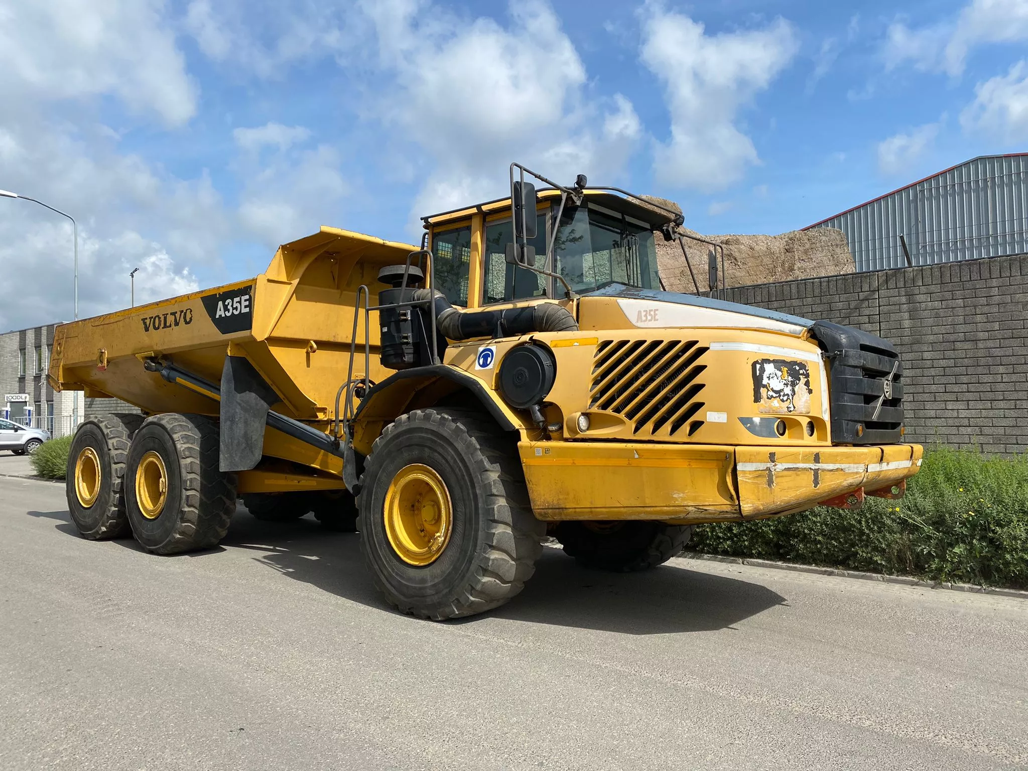 VOLVO A30